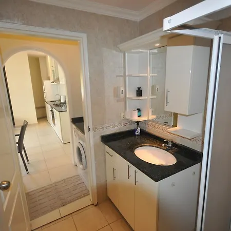 Apartment Oba Beach No-3 *